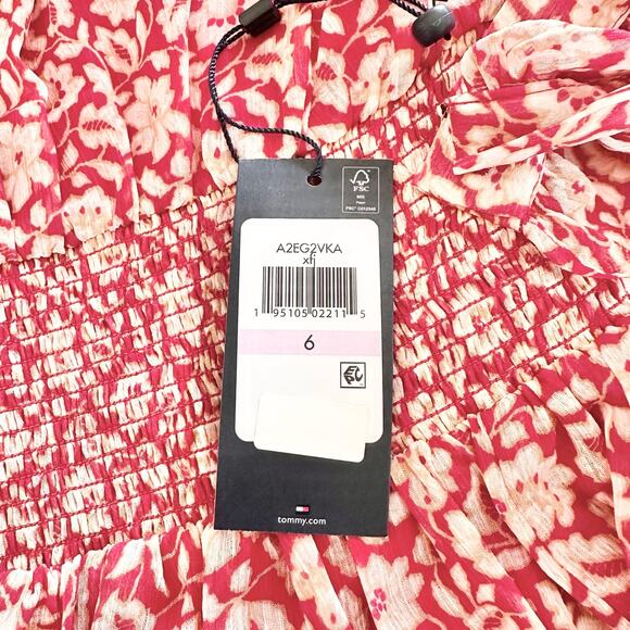 Tommy Hilfiger Floral Chiffon Mini Dress in Samba Red, Size 6 - Picture 8 of 11